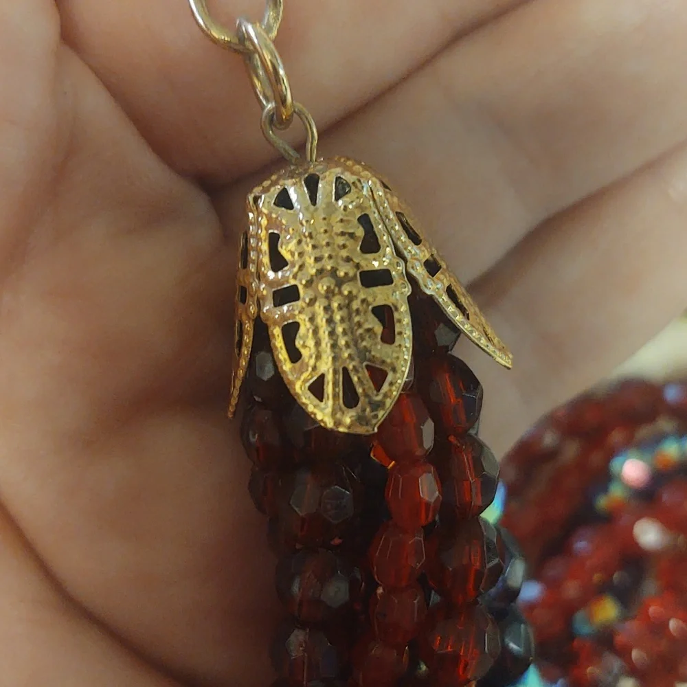 EUC Custume Jewelry Beaded Necklace